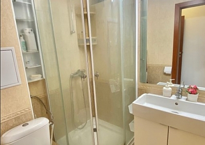 Prostorný byt v dobrém rezidenčním komplexu. Foto 19