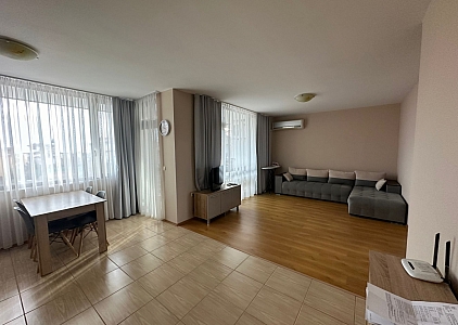 Two bedroom apartment in Nessebar. Photo 2