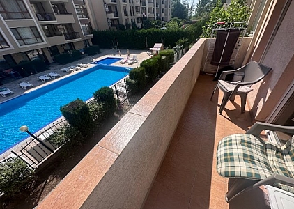 Apartment mit zwei Schlafzimmern in einer ruhigen Gegend von Sonnenstrand. Foto 1