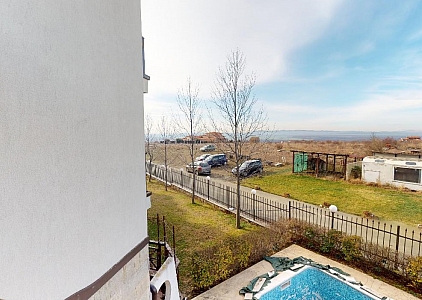 Таунхаус двумя спальнями в комплексе возле Несебра. Фото 19