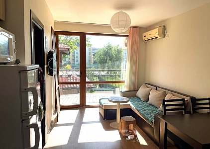 Apartment mit separatem Schlafzimmer 600 Meter vom Meer entfernt. Foto 3 Apartment mit separatem Schlafzimmer 600 Meter vom Meer entfernt. Foto 3