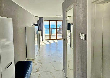 Luxuriöses Apartment mit Panoramablick auf das Meer. Foto 12