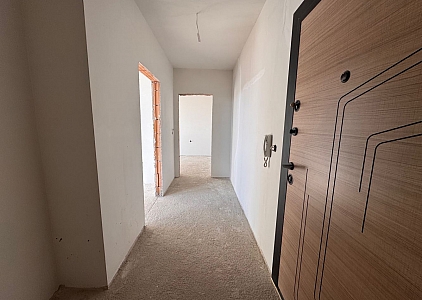 Panorama-Zweizimmerwohnung in Sarafovo. Foto 7