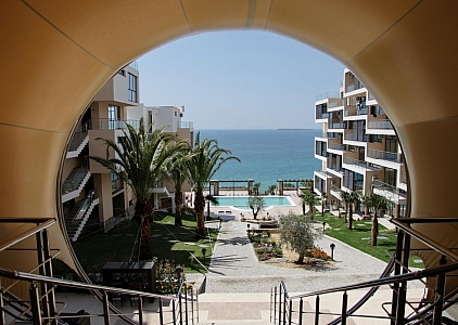 Квартира с видом на море на первой линии в Святом Власе. Фото 8