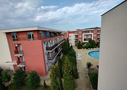 Spacious studio apartment available for purchase in a large residential complex. Photo 8