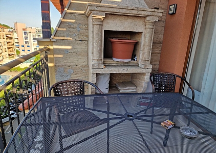 One bedroom apartment in a luxury complex on the coast. Photo 9