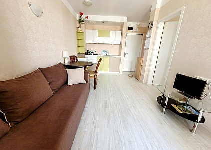 Krásný byt v luxusním komplexu na pobřeží. Foto 2