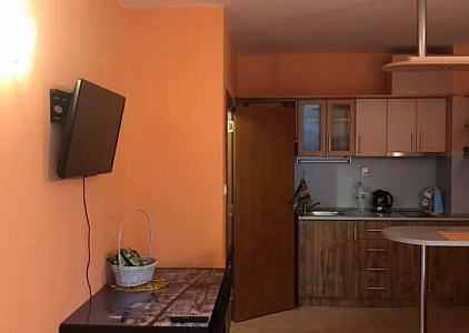 Möblierte Wohnung mit einem Schlafzimmer in Aheloy. Foto 7