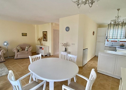 Таунхаус с двумя спальнями в красивом комплексе. Фото 15