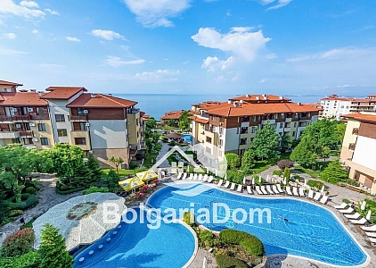 Schöne Wohnung mit Blick auf den Pool und das Meer in einem luxuriösen SPA-Komplex. Foto 4