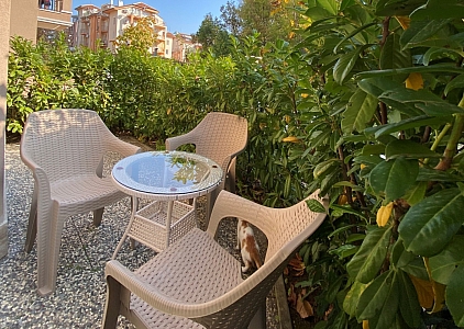 Stilvolles Studio mit privatem Innenhof in einer wunderschönen Anlage. Foto 5