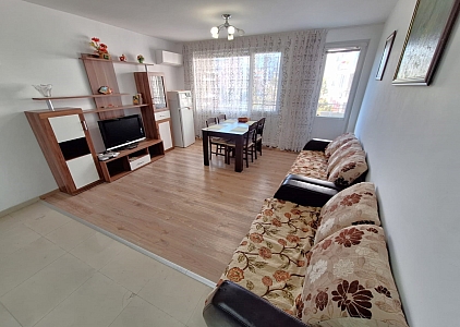 Przestronny apartament z widokiem na basen w kompleksie mieszkalnym. Zdjęcie 7 Przestronny apartament z widokiem na basen w kompleksie mieszkalnym. Zdjęcie 7