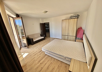 Große Zweizimmerwohnung in einem Elitekomplex . Foto 6