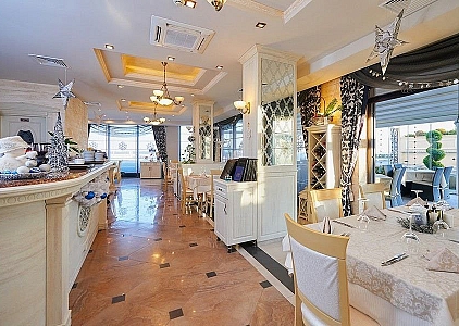 Квартира з переднім видом на море на першій лінії. Фото 16