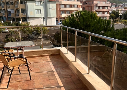 Große Dreizimmerwohnung in einem renommierten Komplex 150 Meter vom Meer entfernt. Foto 12