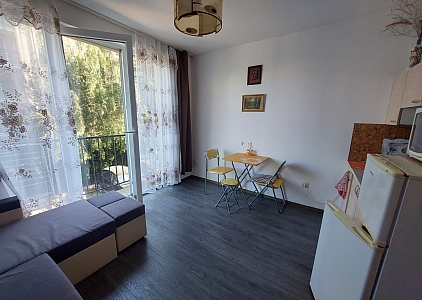 Kompaktes Studio im Sunny View Central-Komplex. Foto 2