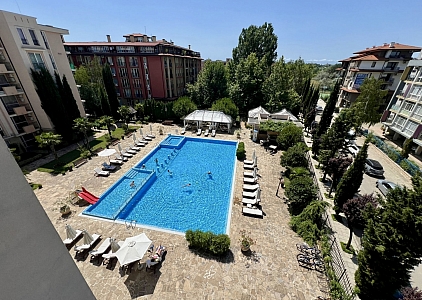 Отличная трехкомнатная квартира в красивом комплексе. Фото 4