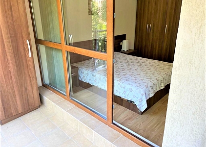 Двухкомнатная квартира в тихом месте в 400 метрах от моря. Фото 4