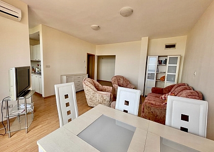 Dreizimmerwohnung in einer Luxusanlage mit herrlichem Meerblick. Foto 3