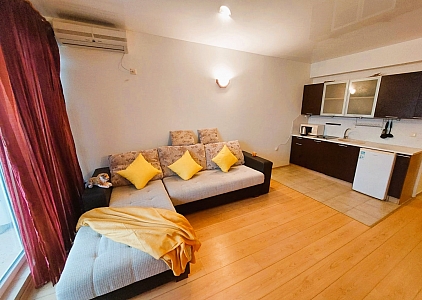 Spacious studio with a gorgeous sea view 20 meters from the beach. Photo 12 Spacious studio with a gorgeous sea view 20 meters from the beach. Photo 12