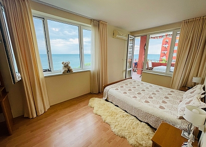 Panorama-Wohnung in der ersten Meereslinie. Foto 4 Panorama-Wohnung in der ersten Meereslinie. Foto 4