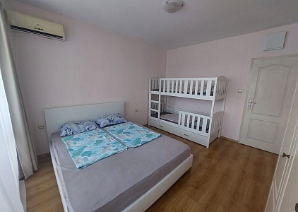 Spacious apartment with new furniture in the center of Sunny Beach. Photo 14