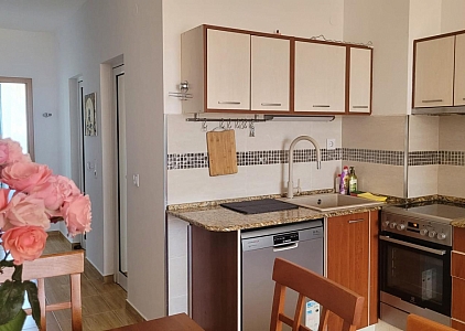 Vynikající byt ve velkém komplexu. Foto 7