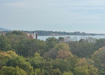 Apartament z widokiem na morze w pięknym kompleksie. Zdjęcie 30