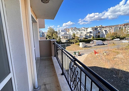 Dreizimmerwohnung mit Meerblick in erster Meereslinie. Foto 4