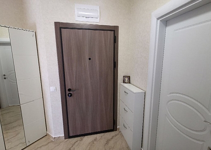 Трёхкомнатная квартира в элитном комплексе с просторной и красивой террасой. Фото 16