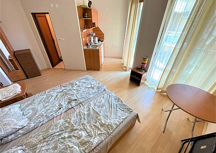 Отличная студия в пешей доступности к морю . Фото 5