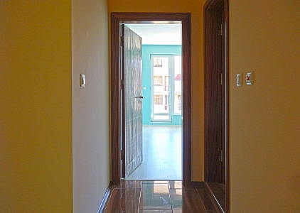 Large new three-room apartment in the center for permanent residence in installments. Photo 20