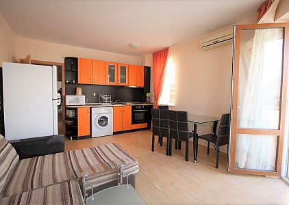 Отличная квартира с двумя спальнями  в 100 от пляжа!. Zdjęcie 1