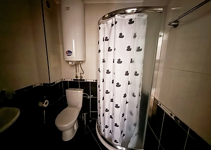 Апартамент с видом на бассейн в комплексе Arena 1. Фото 10