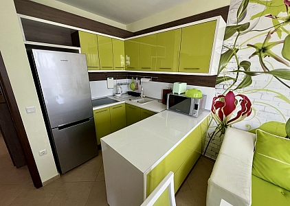 Отличная трехкомнатная квартира в красивом комплексе. Фото 8