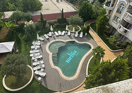 Apartament z widokiem na morze w pięknym kompleksie. Zdjęcie 31