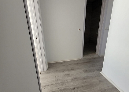 Neue Wohnung mit Meerblick in erster Meereslinie. Foto 12