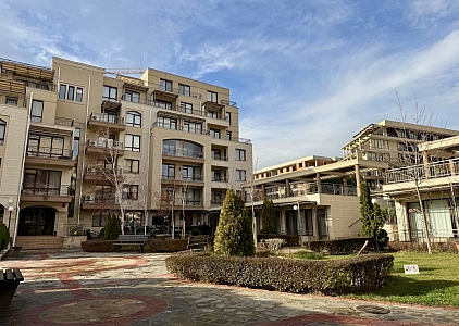 One-bedroom apartment in the Sorento Sole Mare complex, Sveti Vlas. Photo 10