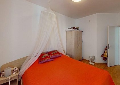 Ładny, trzypokojowy apartament z widokiem na basen w samym centrum. Zdjęcie 17 Ładny, trzypokojowy apartament z widokiem na basen w samym centrum. Zdjęcie 17