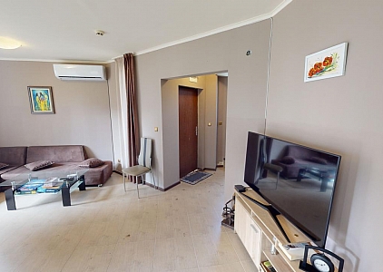 Třípokojový městský dům s bazénem ve velkém komplexu. Foto 8 Třípokojový městský dům s bazénem ve velkém komplexu. Foto 8