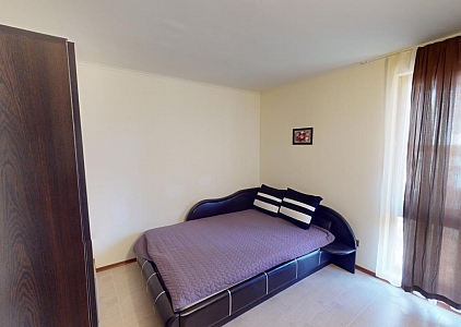 Třípokojový městský dům s bazénem ve velkém komplexu. Foto 19 Třípokojový městský dům s bazénem ve velkém komplexu. Foto 19