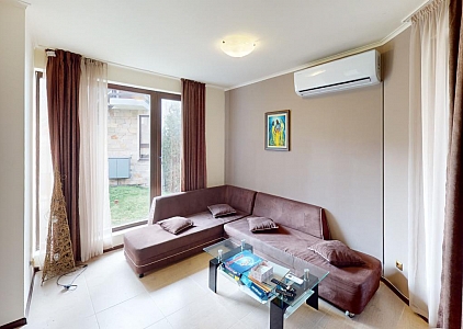 Třípokojový městský dům s bazénem ve velkém komplexu. Foto 4 Třípokojový městský dům s bazénem ve velkém komplexu. Foto 4