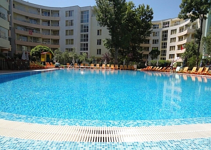 Трёхкомнатная квартира на Солнечном берегу в 100 метрах от пляжа. Foto 1 Трёхкомнатная квартира на Солнечном берегу в 100 метрах от пляжа. Foto 1