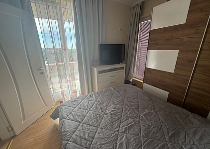Apartament z widokiem na morze w pięknym kompleksie. Zdjęcie 17