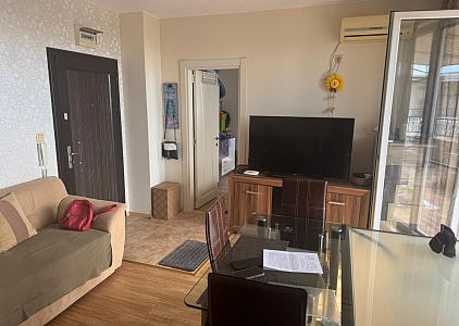 Apartament z widokiem na morze w pięknym kompleksie. Zdjęcie 11