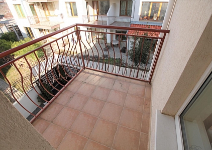 Трехкомнатная квартира по выгодной цене в Святом Власе. Фото 12