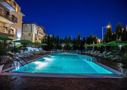 Трехкомнатная квартира по выгодной цене в Святом Власе. Фото 15