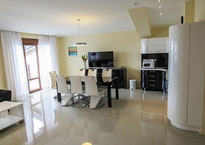 Luxurious apartment with sea views in Santa Marina complex. Photo 1 Luxurious apartment with sea views in Santa Marina complex. Photo 1