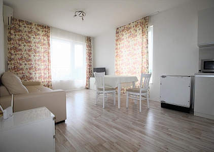 One-bedroom apartment for sale in the resort of Byala. Photo 4 One-bedroom apartment for sale in the resort of Byala. Photo 4