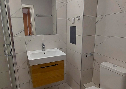 Новая  красивая квартира в отличном качественном комплексе . Фото 14